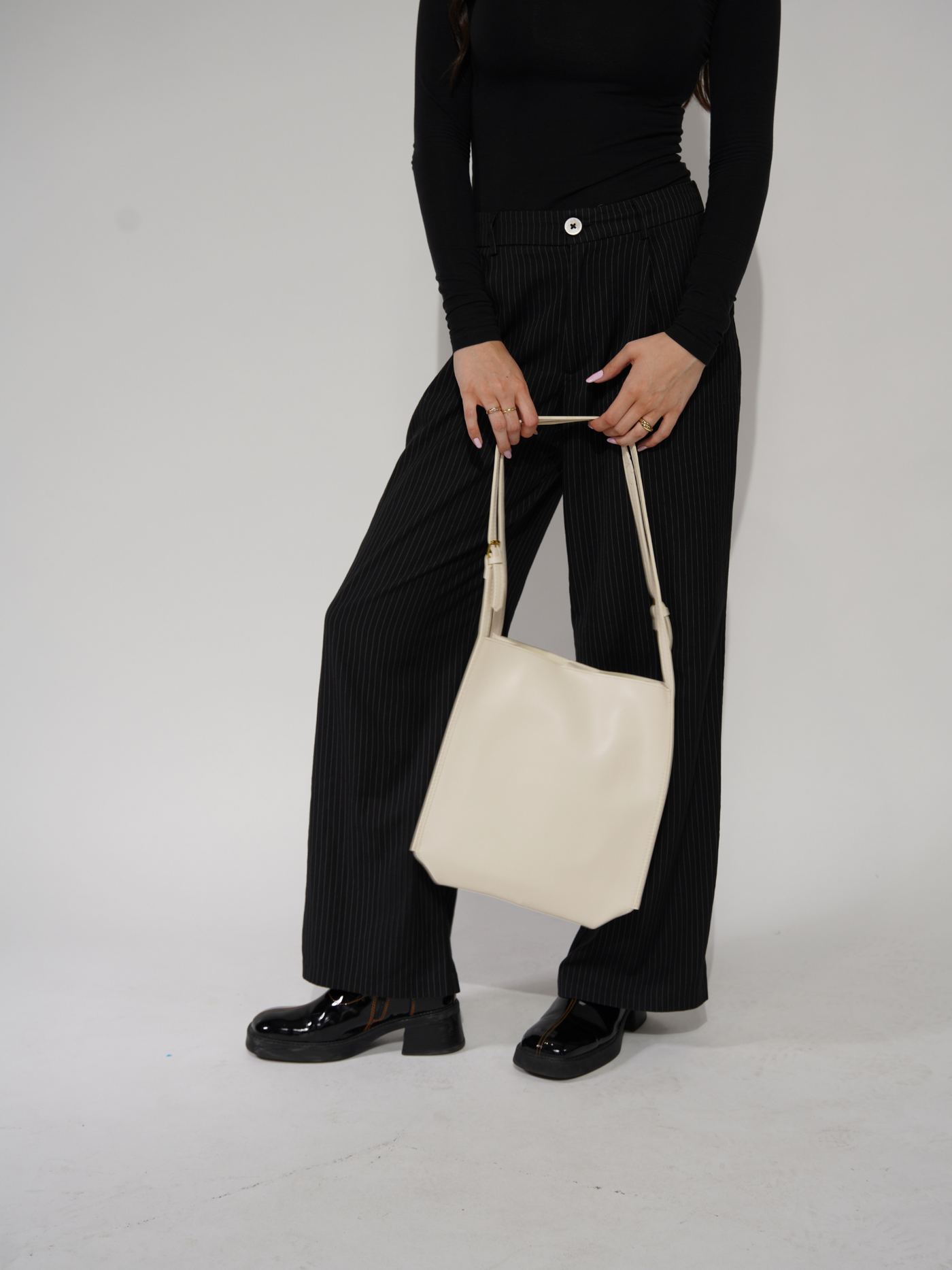 Jadis | Daily Chic Shoulder Bag