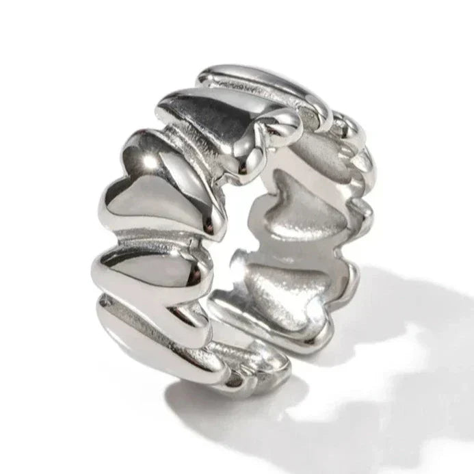 Vivienne - Wrap-Around Heart Ring