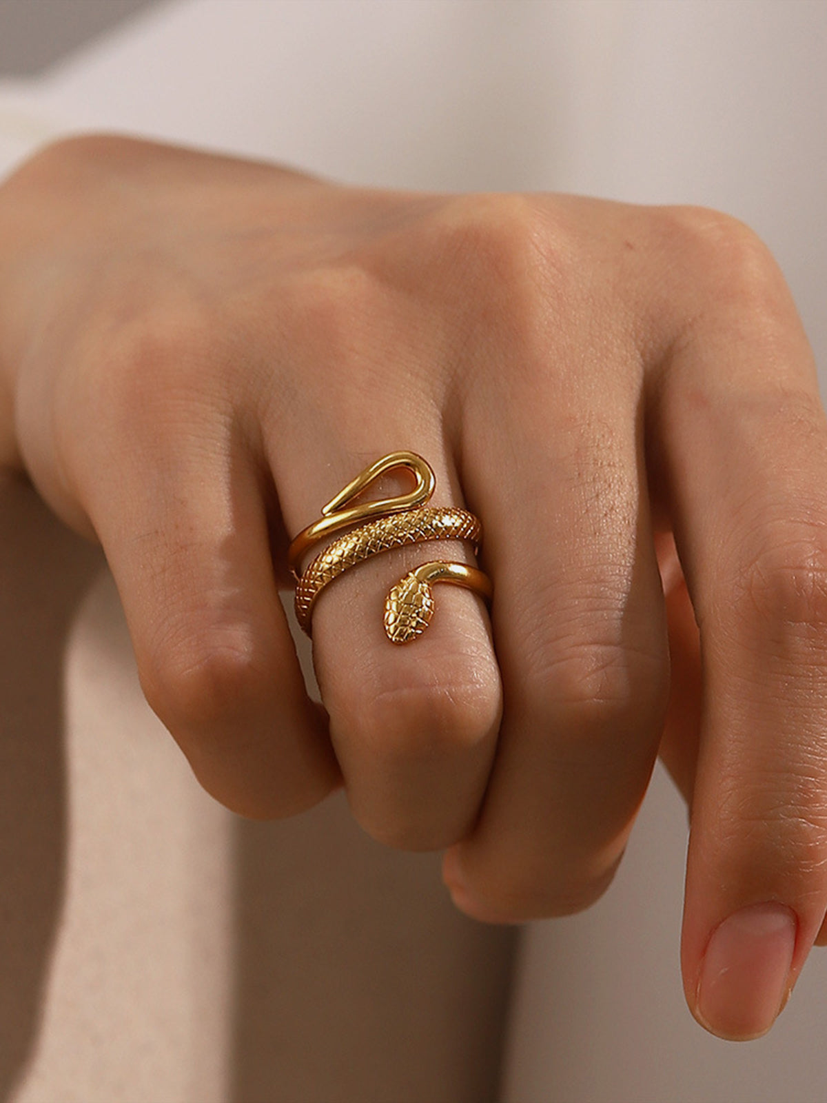 Noelle - Adjustable Snake Ring